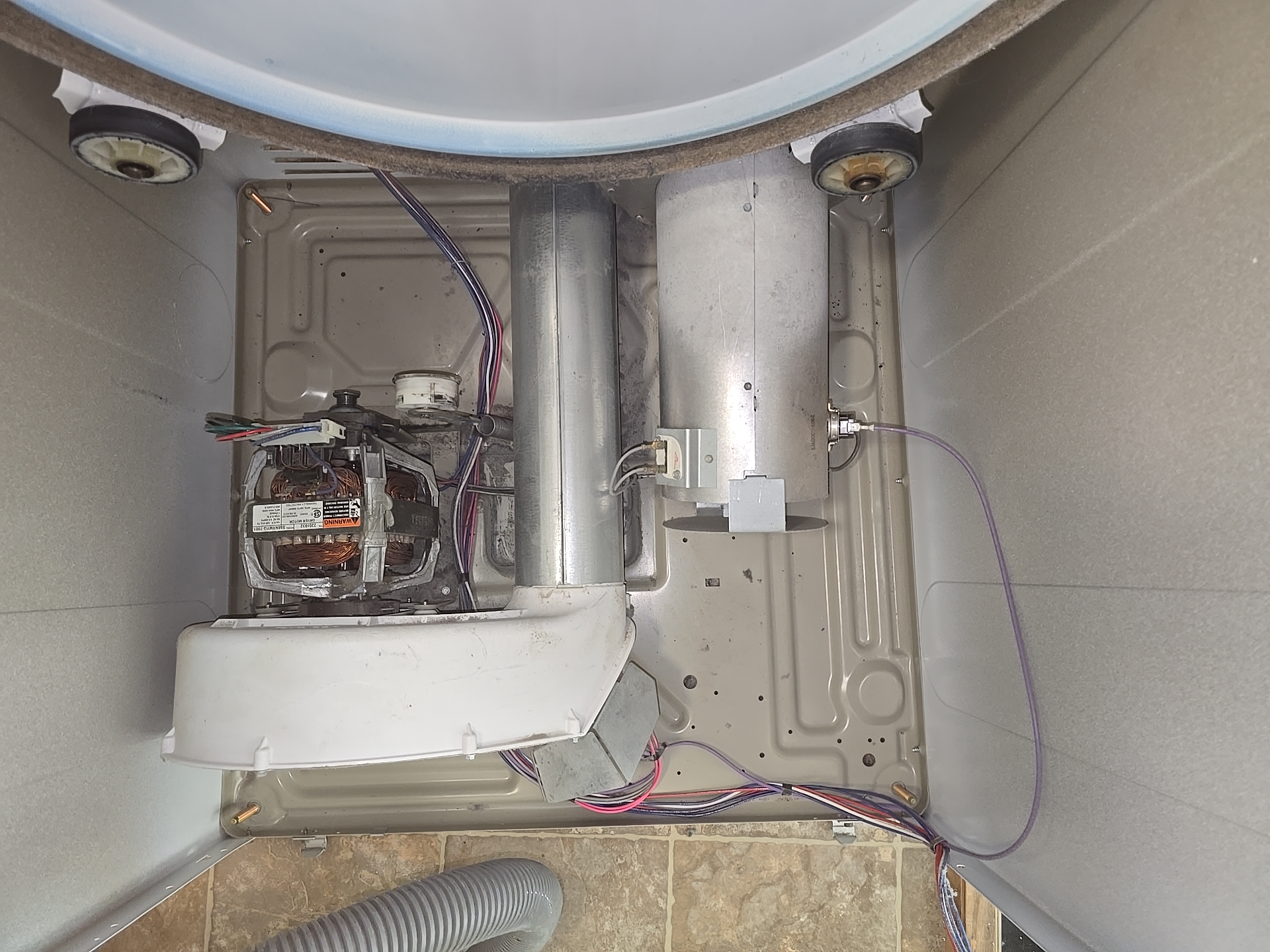 Dryer cabinet, after cleaning